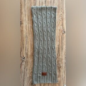 Taylor Swift Scarf 🧣